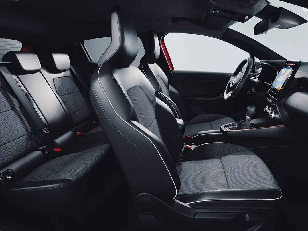 Interior - Mitsubishi Colt