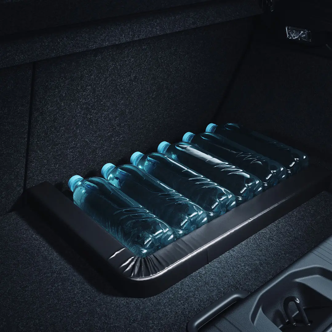 Espaço de arrumação interior - Mitsubishi Colt