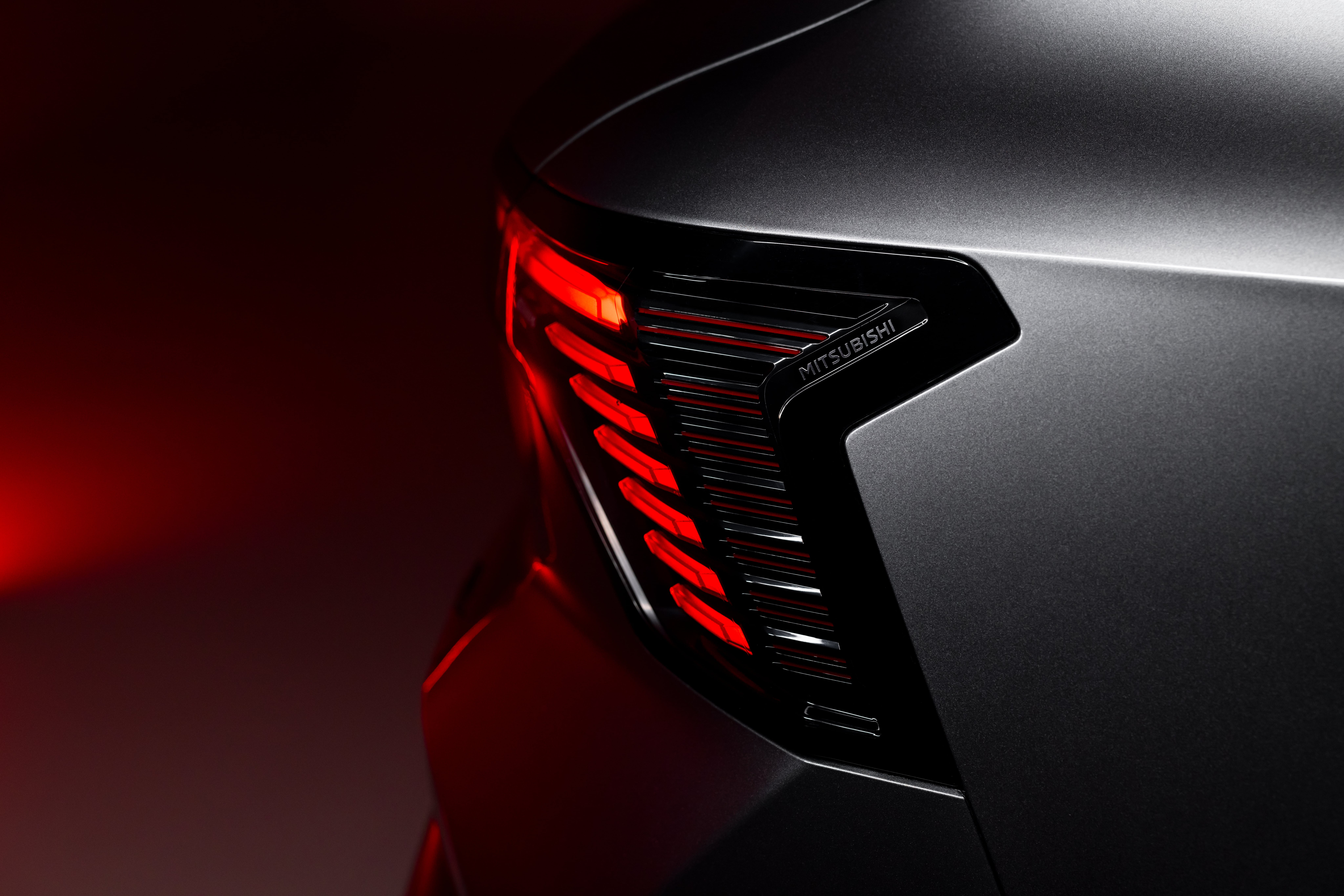Farolim traseiro LED do Mitsubishi Eclipse Cross EV