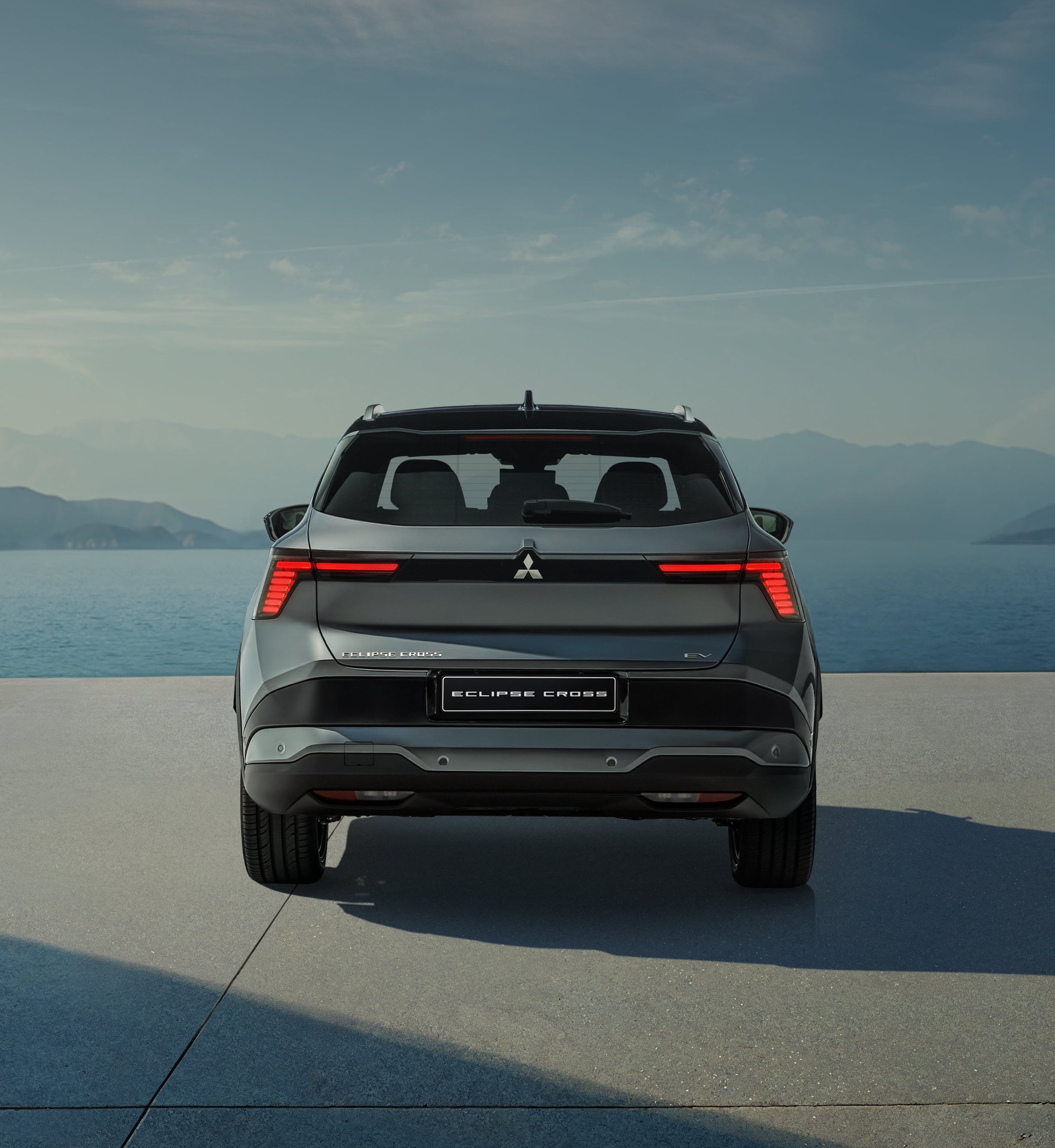 Traseira do Mitsubishi Eclipse Cross EV