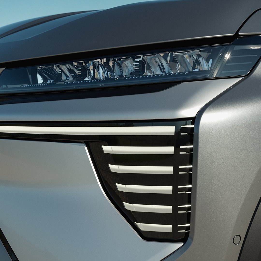 Grupo ótico dianteiro LED do Mitsubishi Eclipse Cross EV