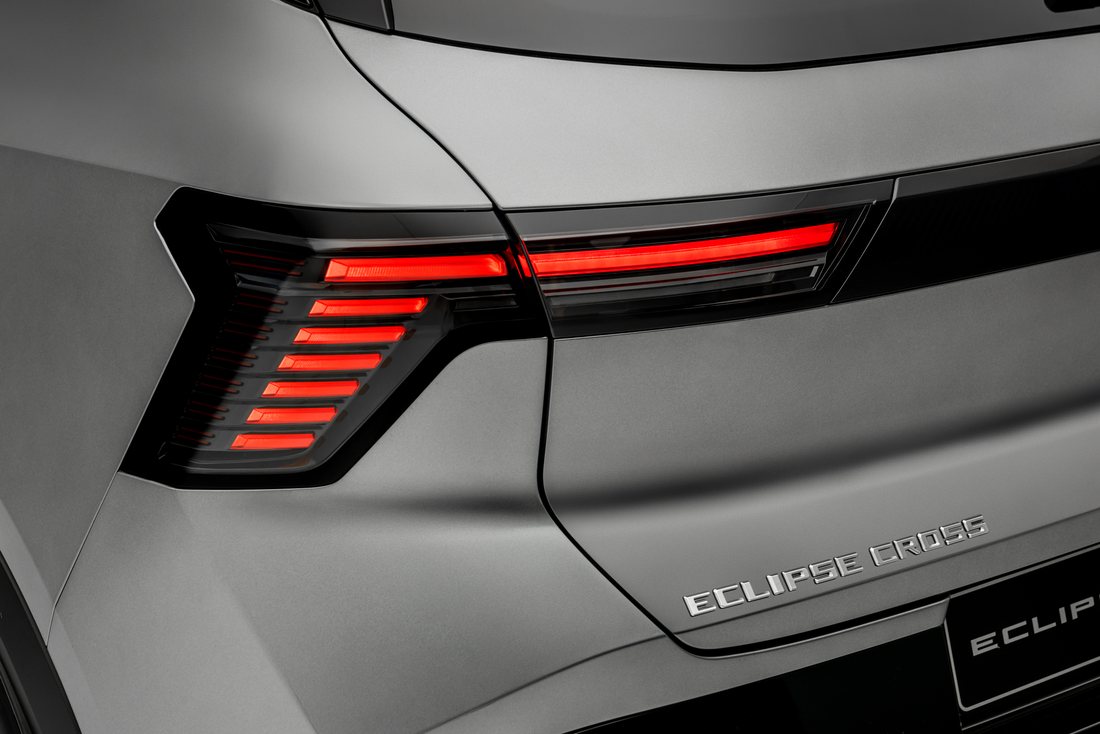 Farolim traseiro LED do Mitsubishi Eclipse Cross EV