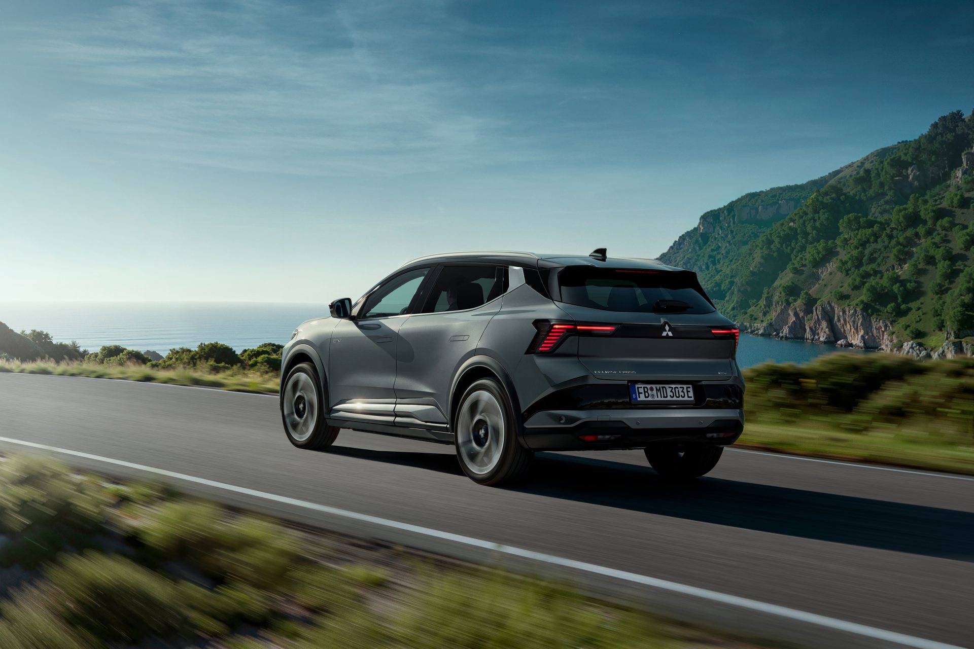 Traseira do Mitsubishi Eclipse Cross EV