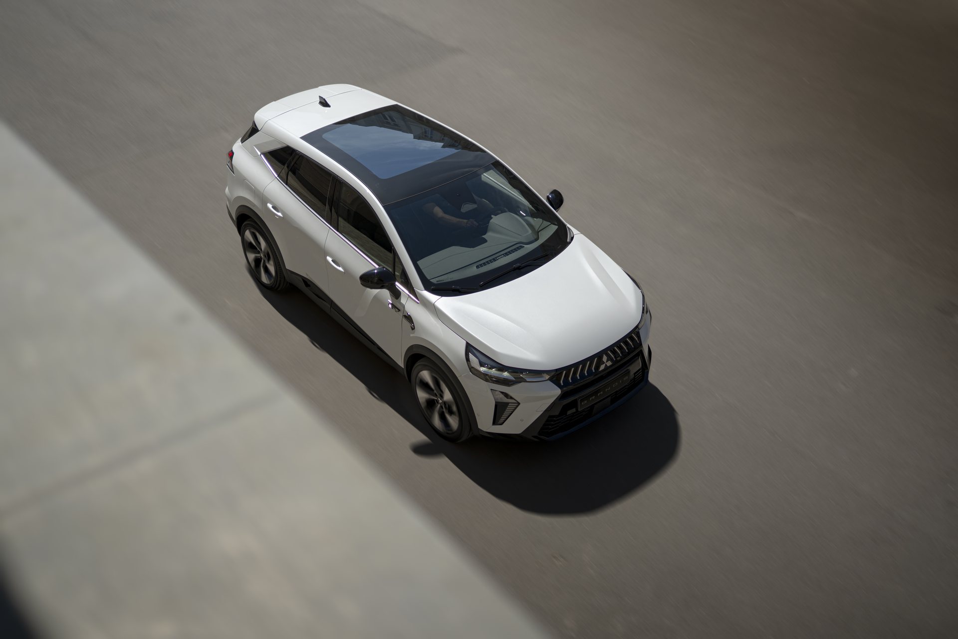 Mitsubishi Grandis visto de cima