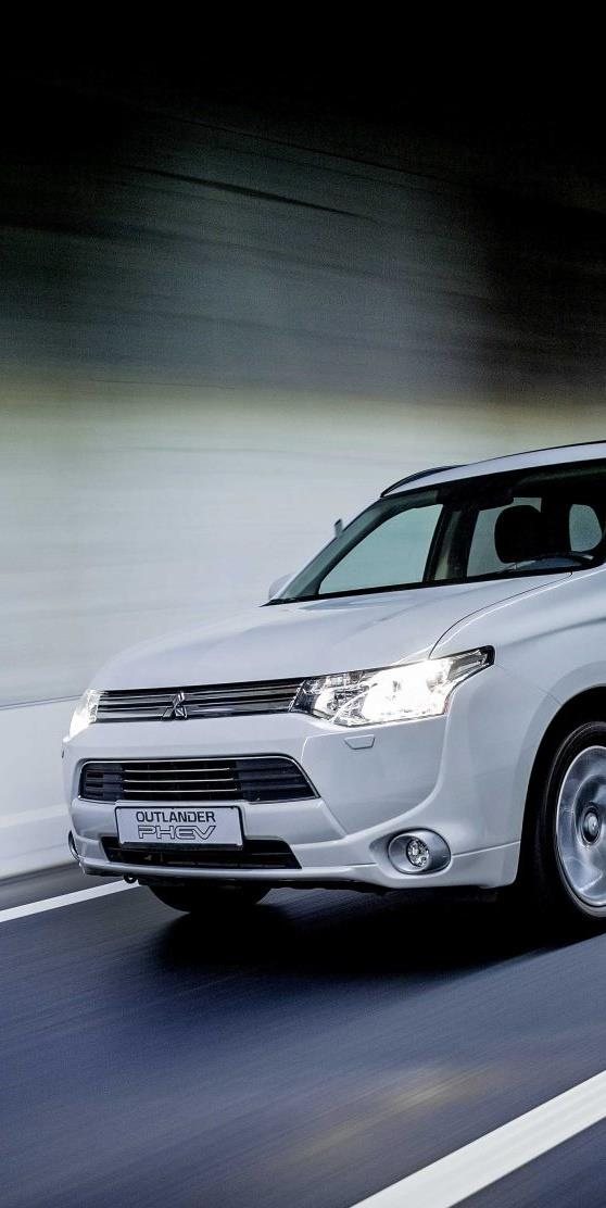 Mitsubishi Outlander PHEV de 2013