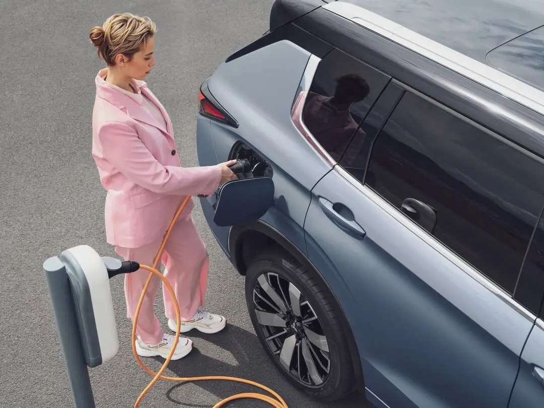 Carregamento do Mitsubishi Outlander PHEV