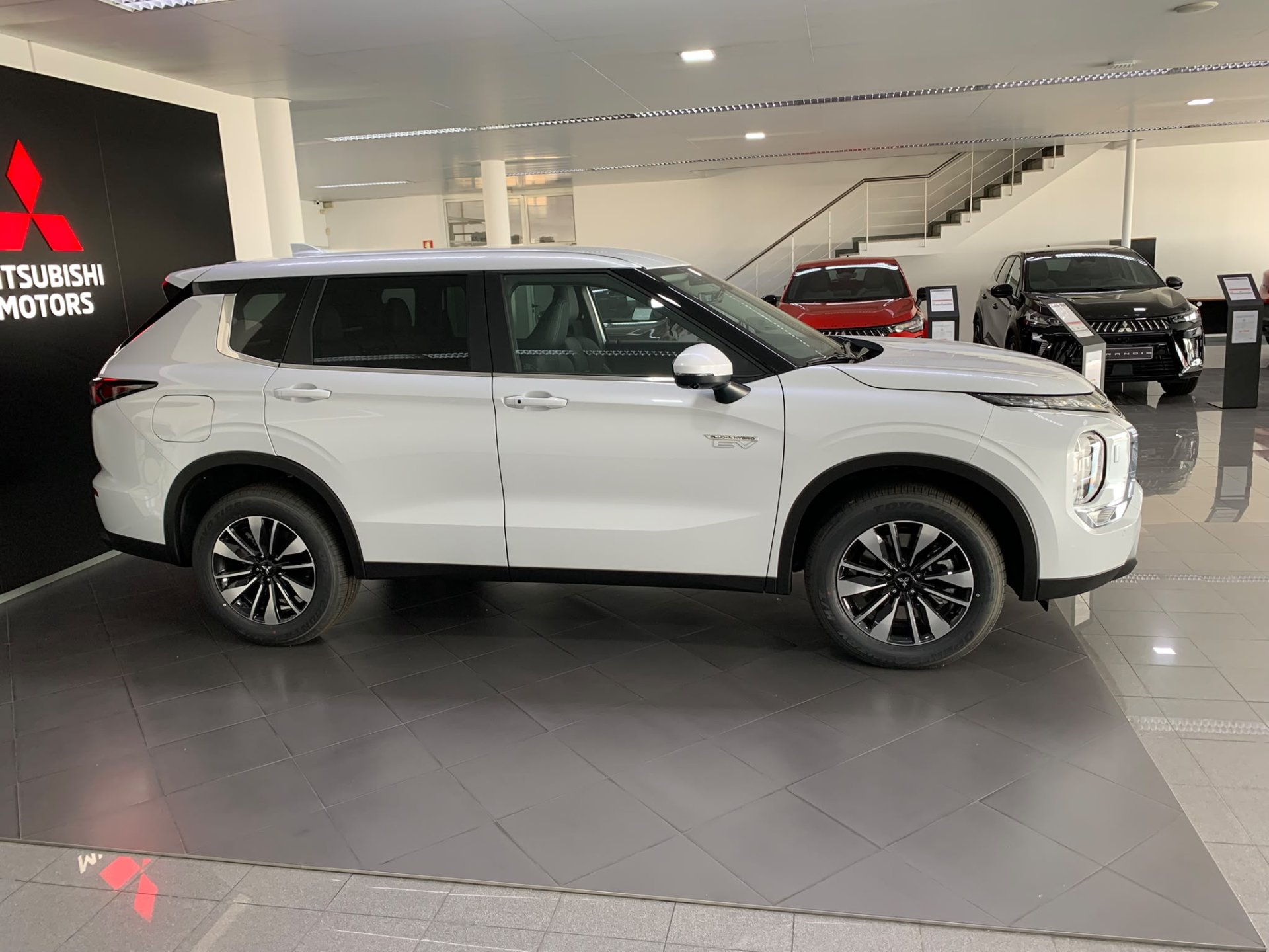 Mitsubishi Outlander 2.4 PHEV Kaiteki